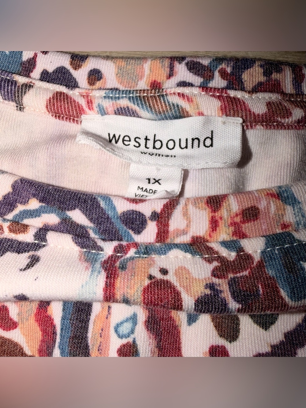 NWOT WESTBOUND Women’s Paisley Tie-Front Top in Pink ,Peach and Navy Size 1X - Picture 5 of 12